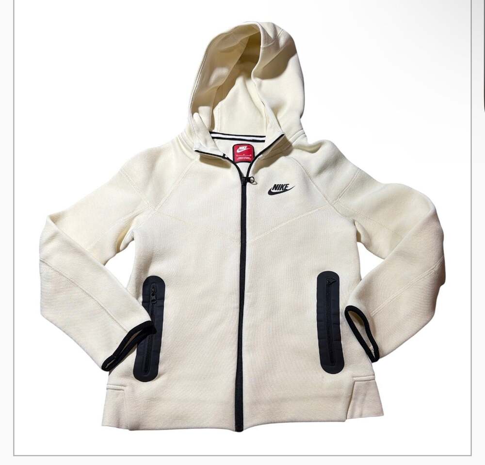 Nike Sportswear Tech Fleece Full-Zip Hoodie Cream Black Coconut Milk Size M